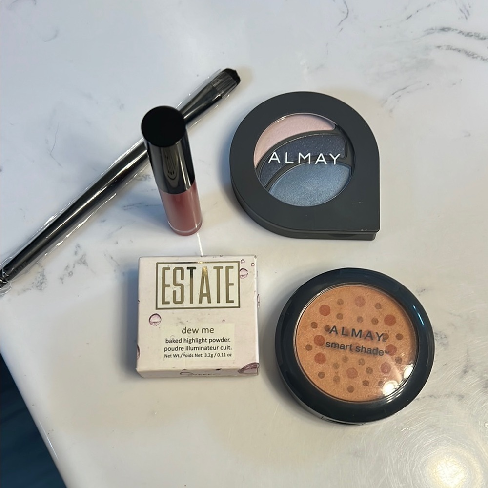 Almay Eyeshadow Trio with Estate Highlighter makeup bundle